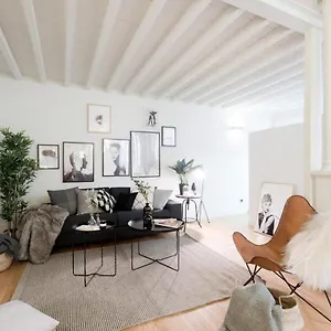 Lolaloft, Centrico, Romantico Y Acogedor Granada