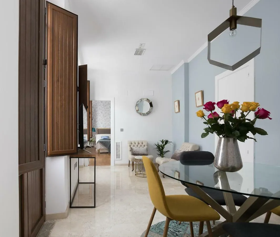 San Jeronimo 17 Suites غرناطة شقة